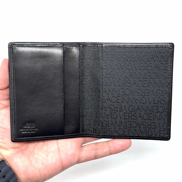 Versace Medusa Bifold Wallet - Picture 4 of 11